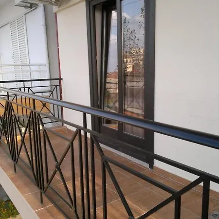 Kromlidis Apartman *
